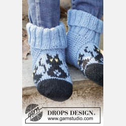 Drops - Bewitched Cat Socks